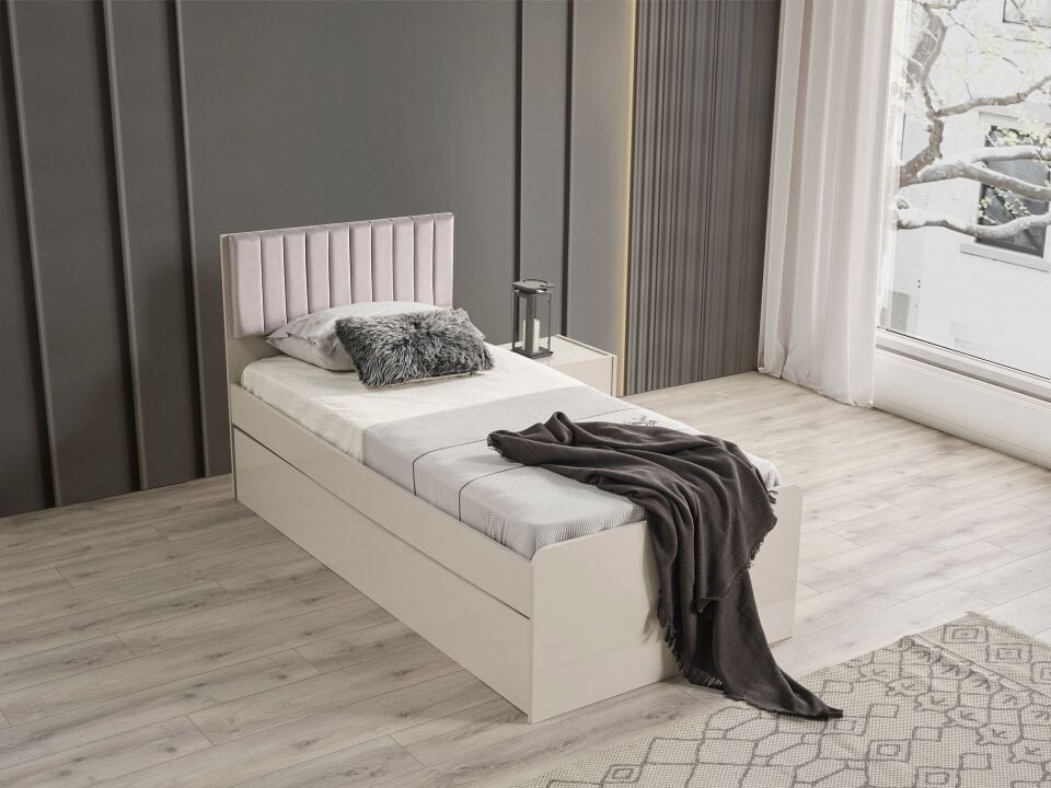 Petra Yavrulu Karyola Başlık Seti